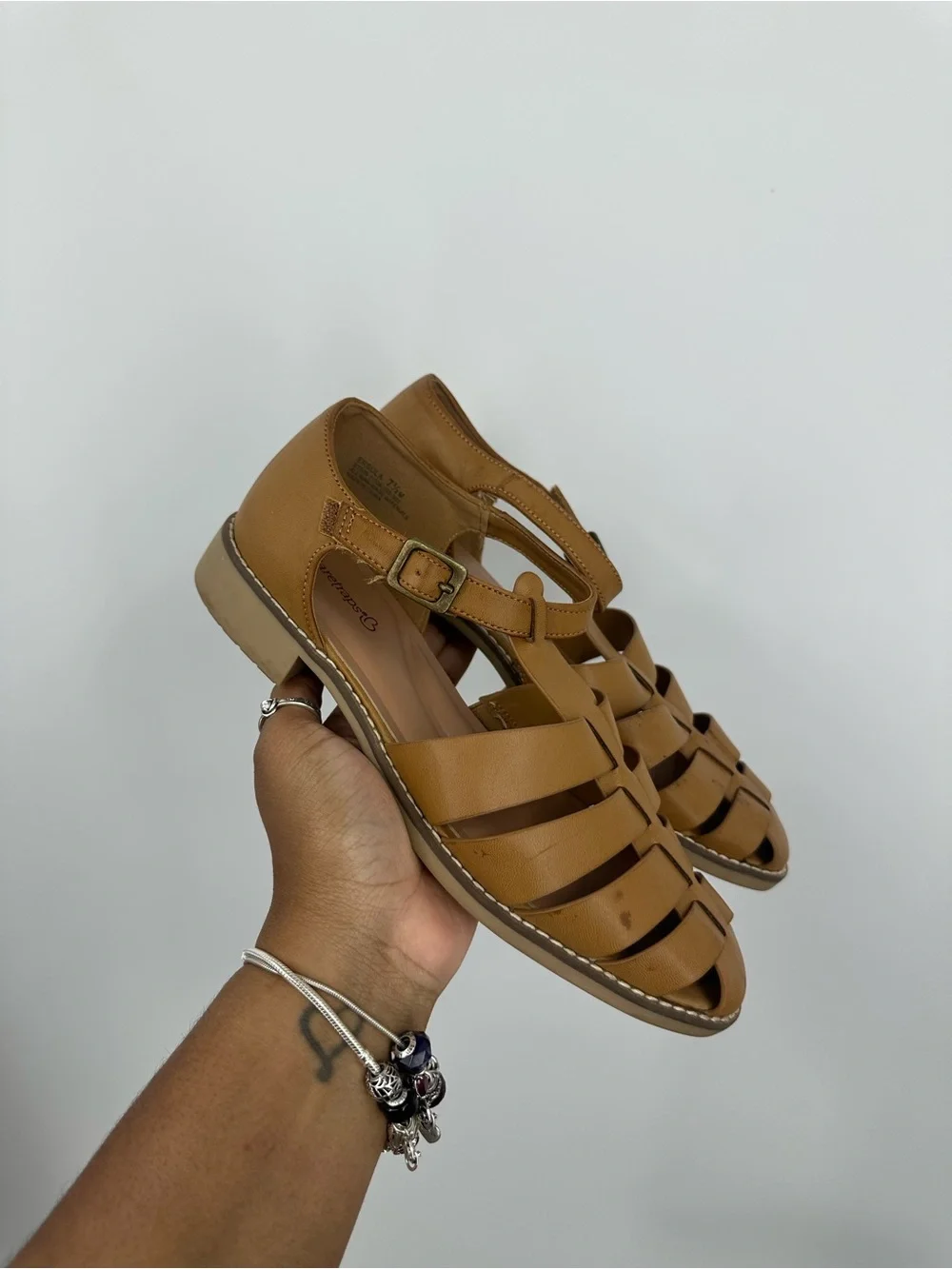 Baretraps Tan Boho Fisherman Gladiator Sandals Size Women's 7.5